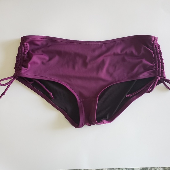 Victoria's Secret Other - Victoria's Secret Swim Bottoms, EUC, size L